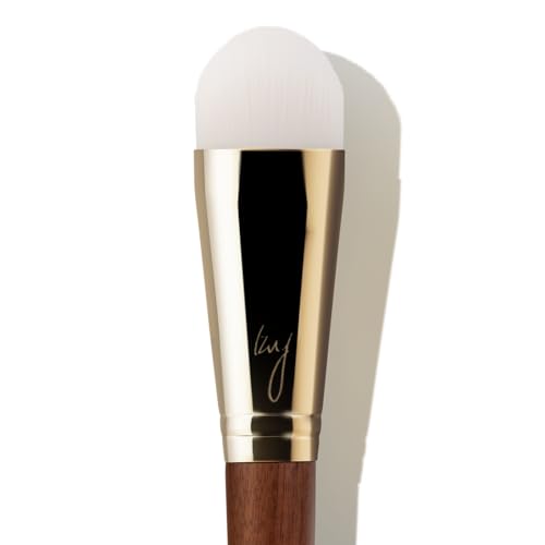 [SOO ADOR] BY MAENG #21 Foundation Brush - Lightweight and Skin-Friendly Tool for Flawless Base Makeup | Created by K-Pop ...