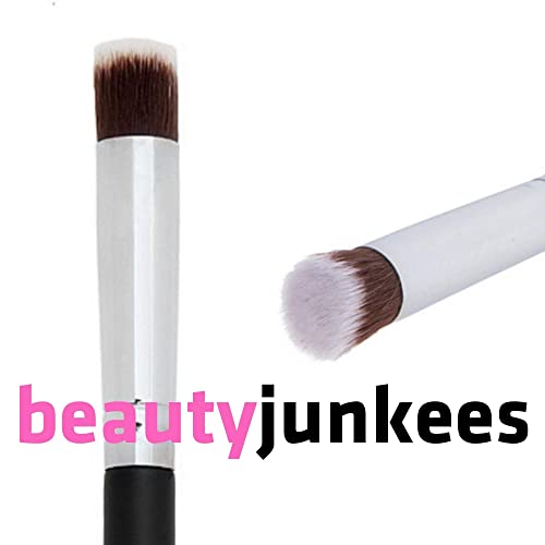Beauty Junkees Mini Flat Top Concealer Brush Under Eye for Stippling Blending Small Dense Firm Synthetic, Works with Powde...