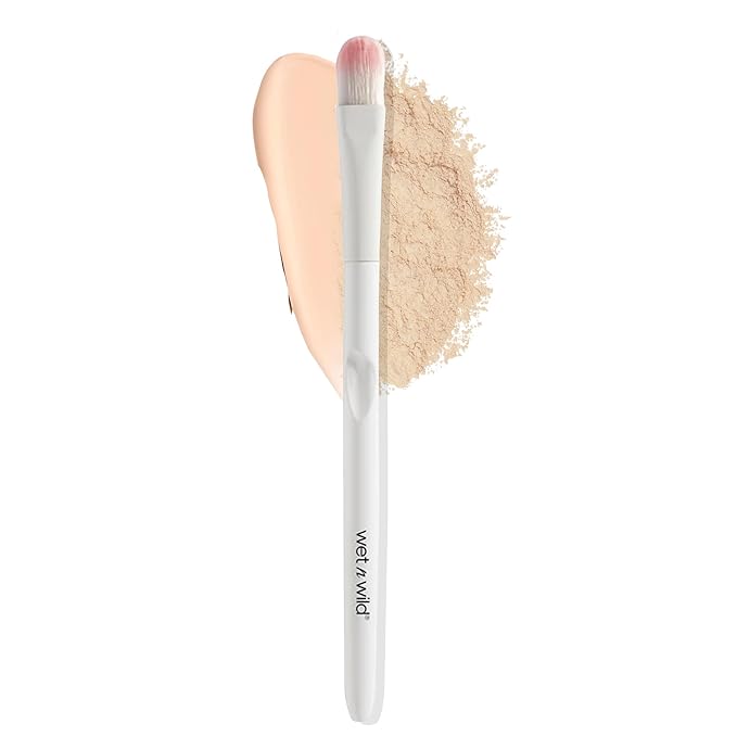 wet n wild Concealer Brush, Under Eye & Brow Blending for Large Max Coverage, Ergonomic Handle for Comfortable Precision C...